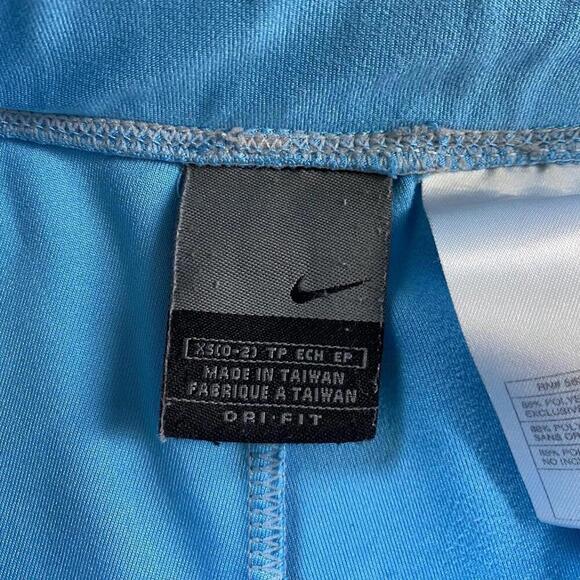 Nike Shorts - Picture 4 of 5